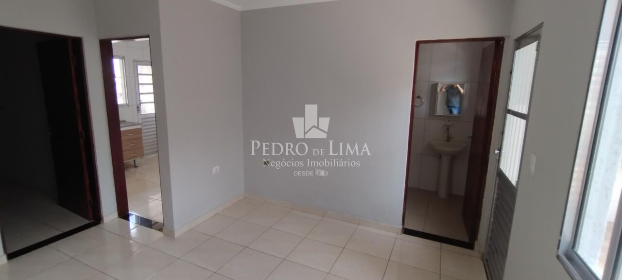 Salão Comercial e 2 casas assobradada com 1 quarto cada - Sapopemba