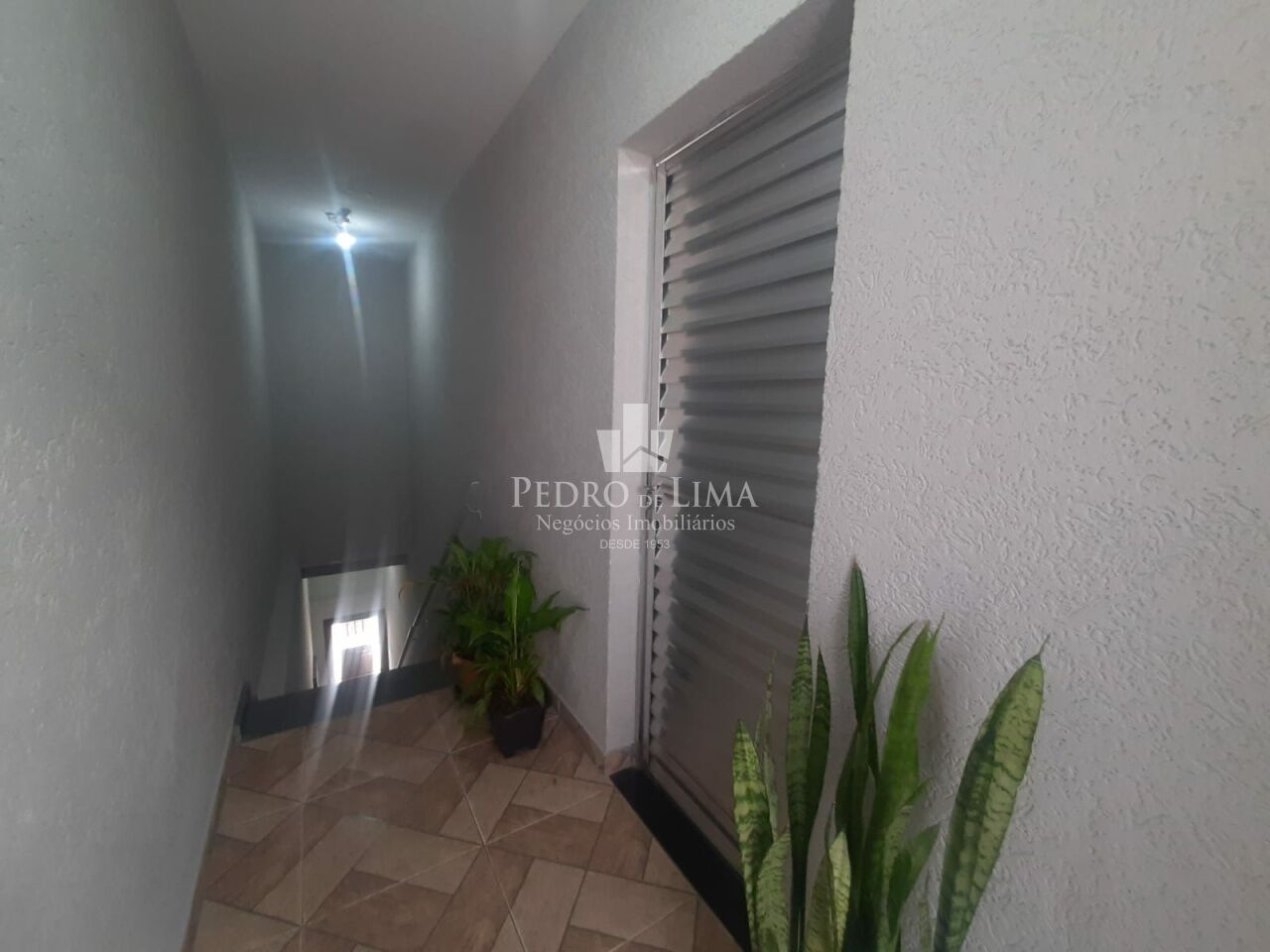 Salão Comercial e 2 casas assobradada com 1 quarto cada - Sapopemba