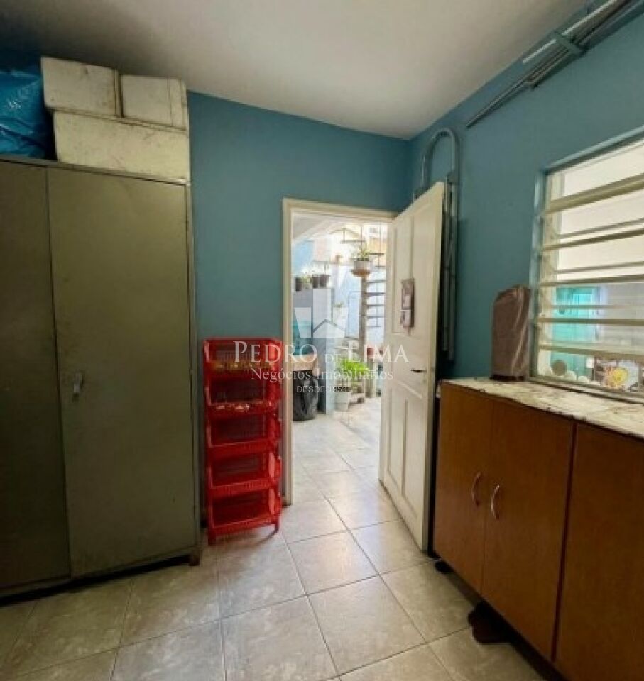 Sobrado Frontal, 4 dormitórios, 1 siíte, 3 vagas Região Vila Ema/São Lucas