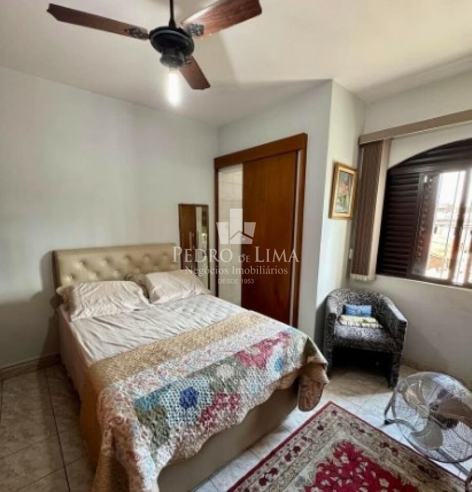 Sobrado Frontal, 4 dormitórios, 1 siíte, 3 vagas Região Vila Ema/São Lucas