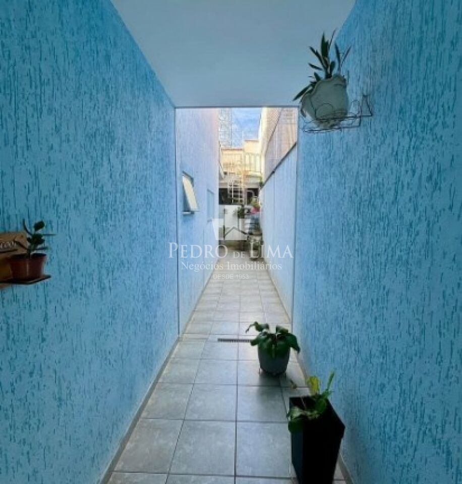 Sobrado Frontal, 4 dormitórios, 1 siíte, 3 vagas Região Vila Ema/São Lucas