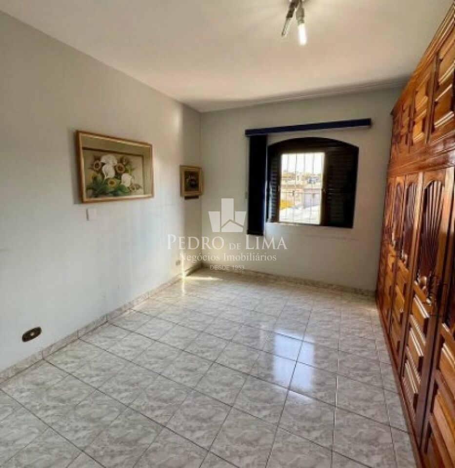 Sobrado Frontal, 4 dormitórios, 1 siíte, 3 vagas Região Vila Ema/São Lucas