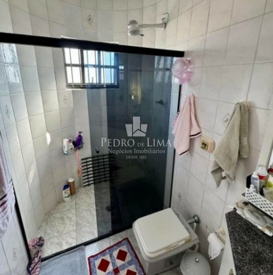 Sobrado Frontal, 4 dormitórios, 1 siíte, 3 vagas Região Vila Ema/São Lucas