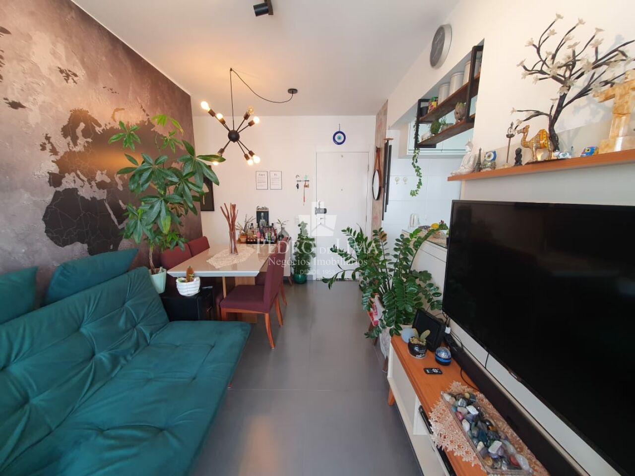 Apartamento 2 quartos, 1 vaga no Brás. Condomínio Portal Centro