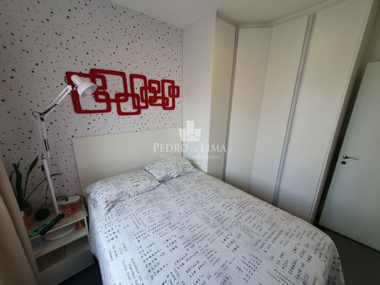 Apartamento 2 quartos, 1 vaga no Brás. Condomínio Portal Centro