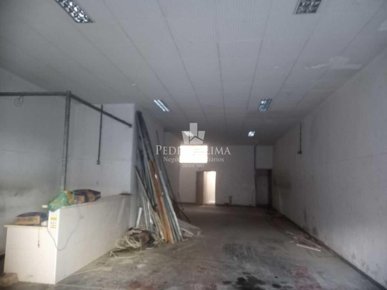 Salão de 116m² no Tatuapé a 660 metros de distância do metrô Carrão