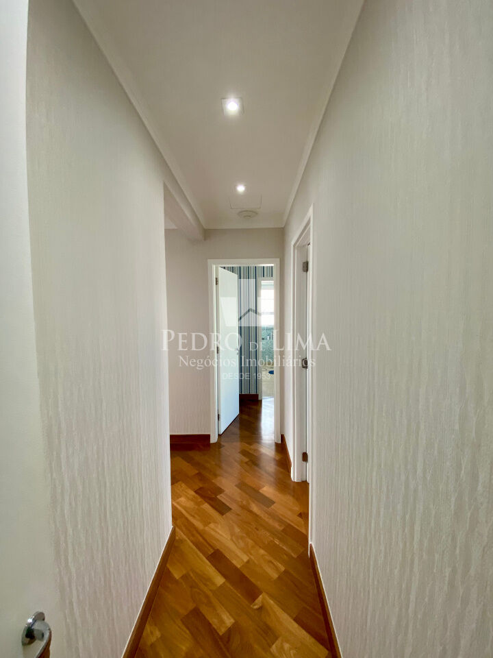 Apartamento 4 quartos  sendo 2 suítes e 4 vagas - Condomínio Maria Montessiori