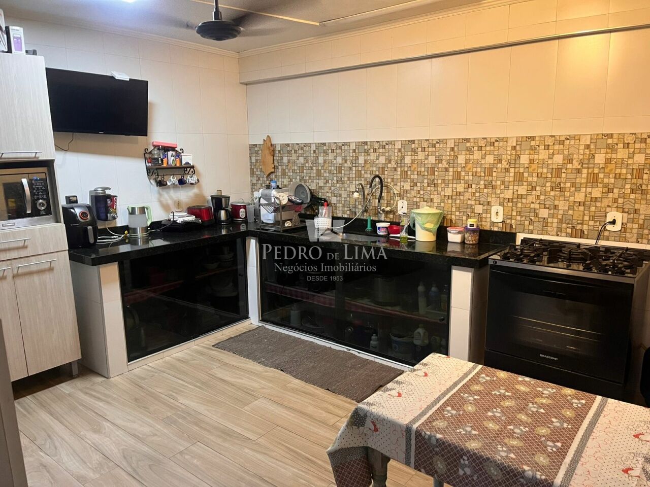 Sobrado Frontal, 4 quartos, 1 suíte, 2 vagas, Vila Antonieta - Aricanduva 