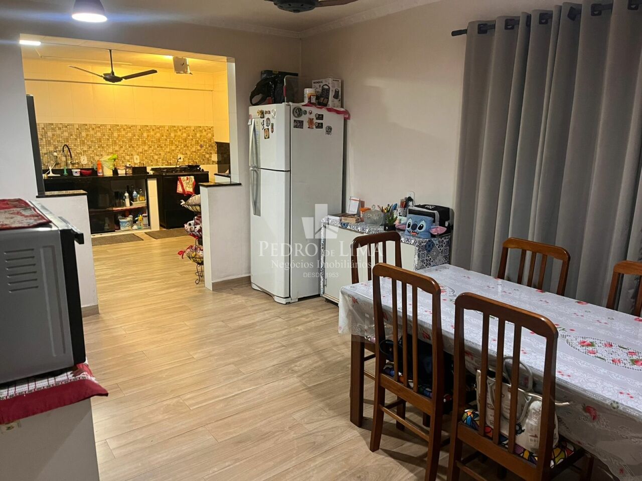 Sobrado Frontal, 4 quartos, 1 suíte, 2 vagas, Vila Antonieta - Aricanduva 