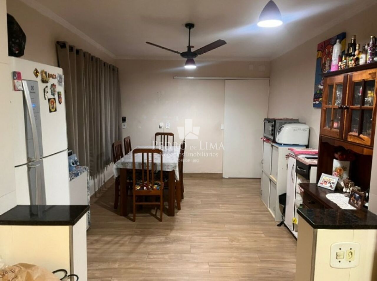 Sobrado Frontal, 4 quartos, 1 suíte, 2 vagas, Vila Antonieta - Aricanduva 