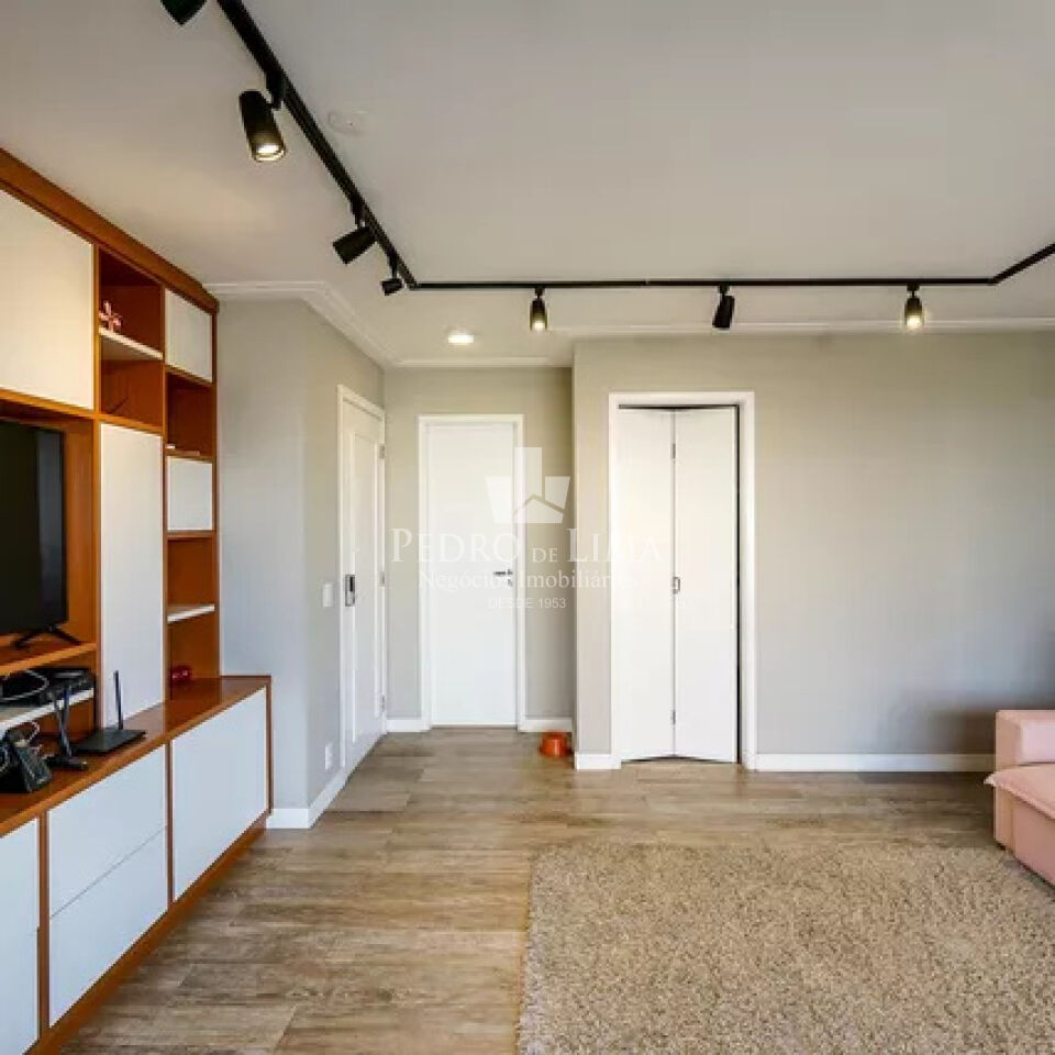 Apartamento no Tatuapé com 95m², 3 quartos com suíte, 2 vagas, varanda gourmet. Condomínio Change