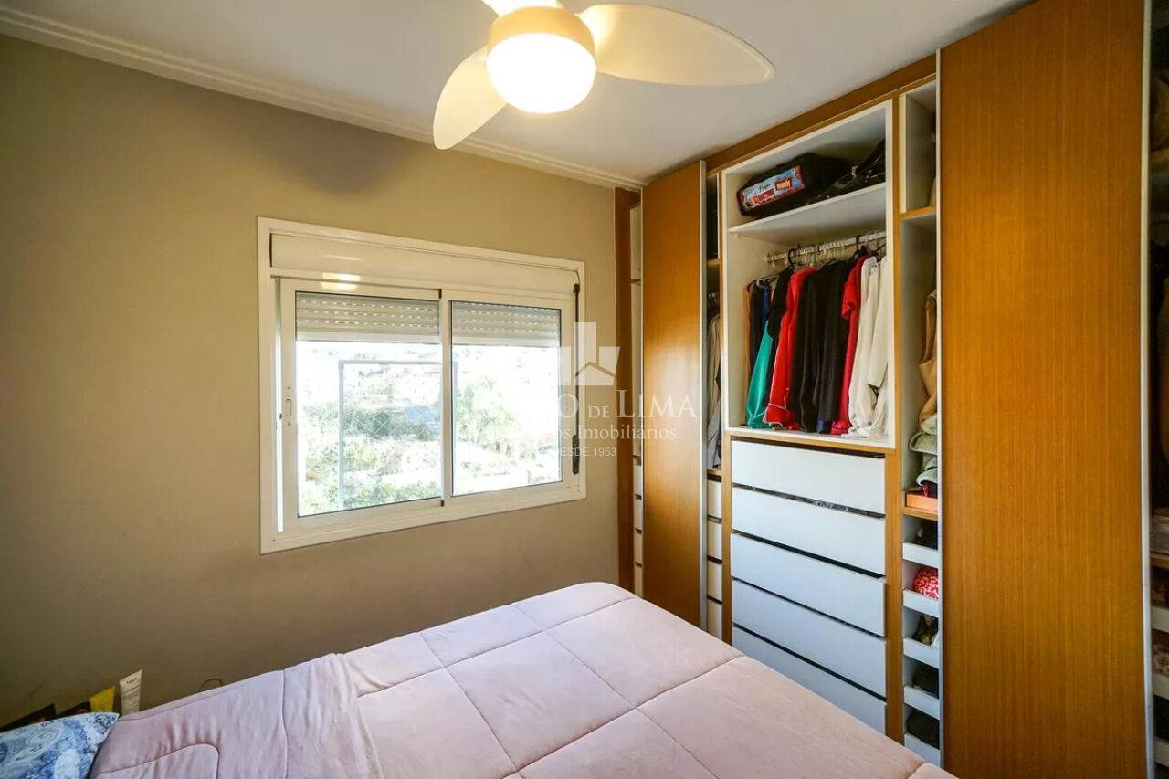 Apartamento no Tatuapé com 95m², 3 quartos com suíte, 2 vagas, varanda gourmet. Condomínio Change
