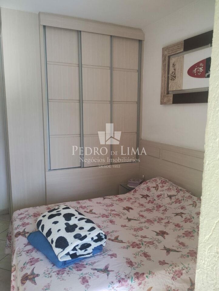 Sobrado com 3 dormitórios, escritório, espaço gourmet e mobiliado no Jardim Hercília