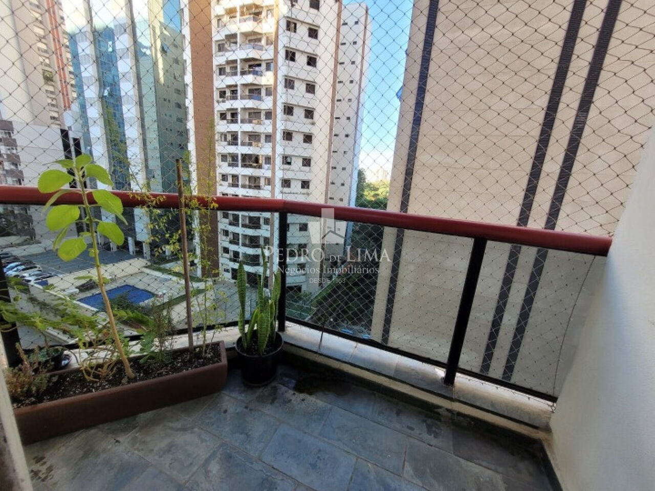 Apartamento 3 quartos, 83 m², 1 vaga no Tatuapé. Condomínio Onix.
