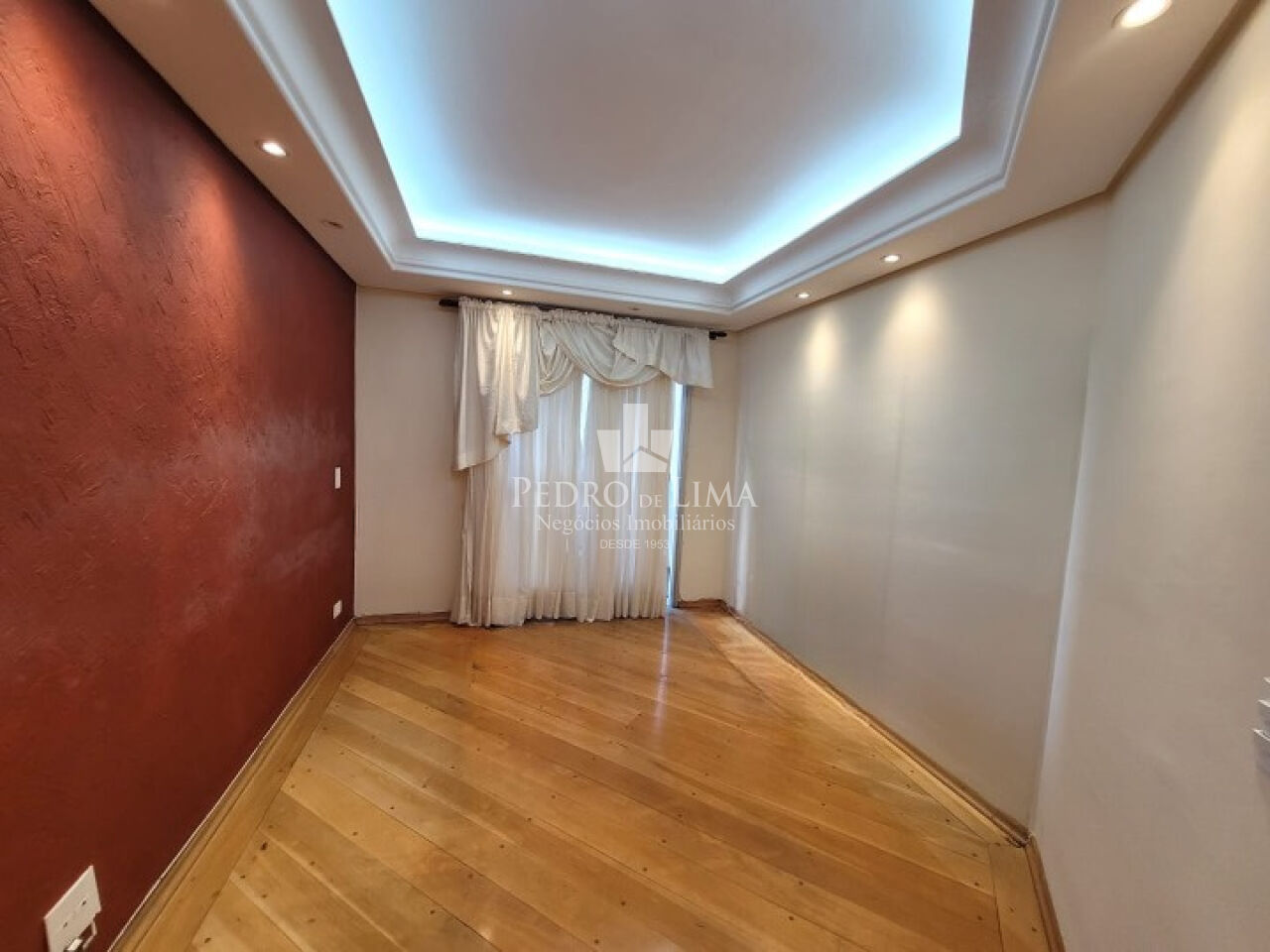 Apartamento 3 quartos, 83 m², 1 vaga no Tatuapé. Condomínio Onix.