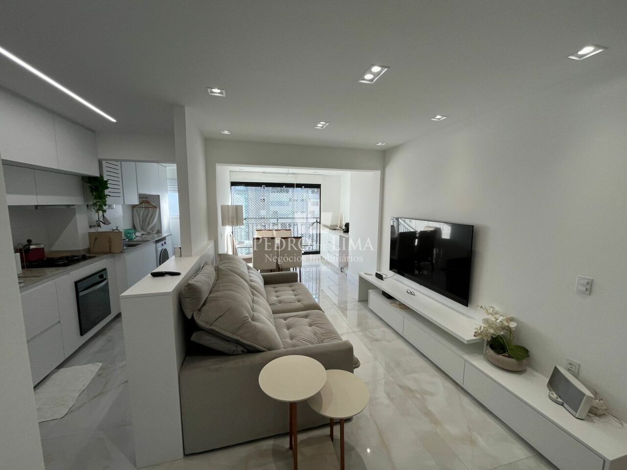 imagem do imovel Apartamento 2 dormitórios, 2 suítes, 1 vaga, Novo! Mobiliado! ref: TP28821