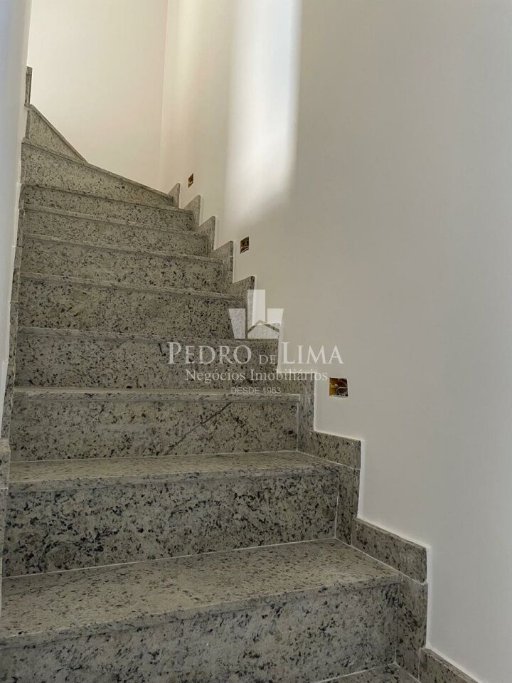 Sobrado 71,80m² na Ponte Rasa