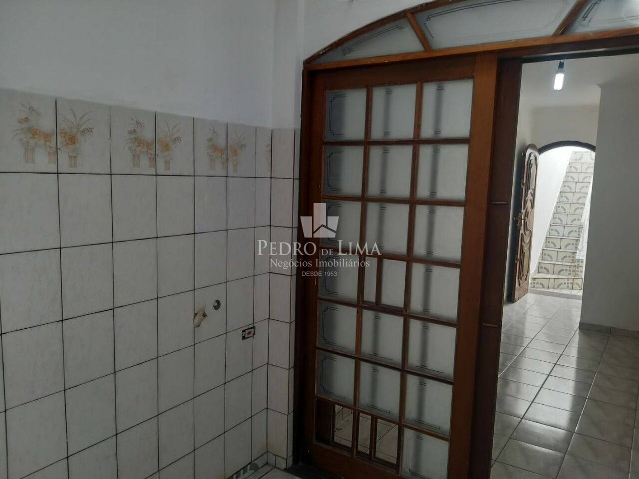 Sobrado Comercial ou Residencial, acessos separados, área útil 234,00 m² 
