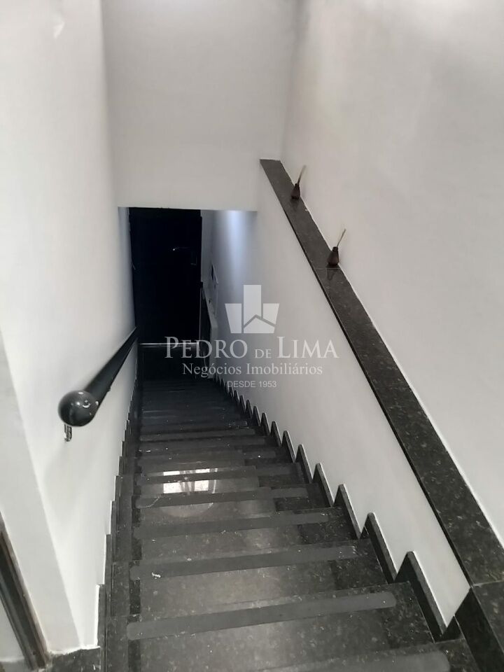 Sobrado Comercial ou Residencial, acessos separados, área útil 234,00 m² 