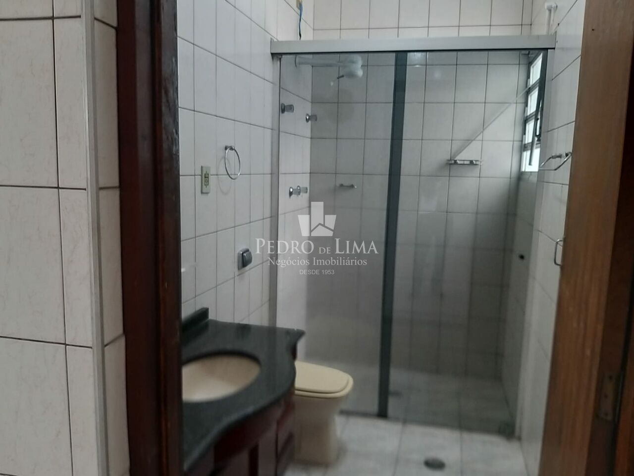Sobrado Comercial ou Residencial, acessos separados, área útil 234,00 m² 