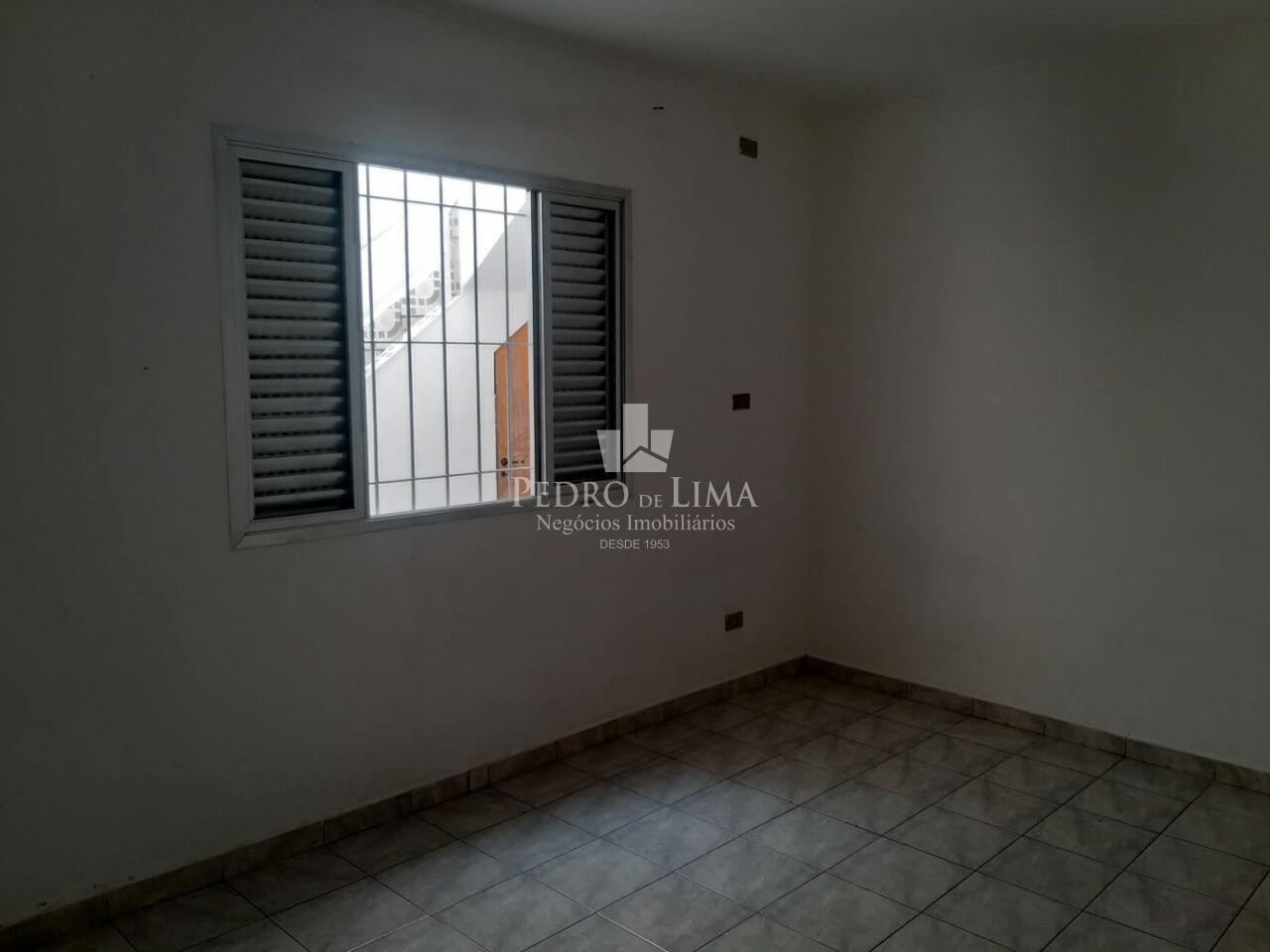 Sobrado Comercial ou Residencial, acessos separados, área útil 234,00 m² 