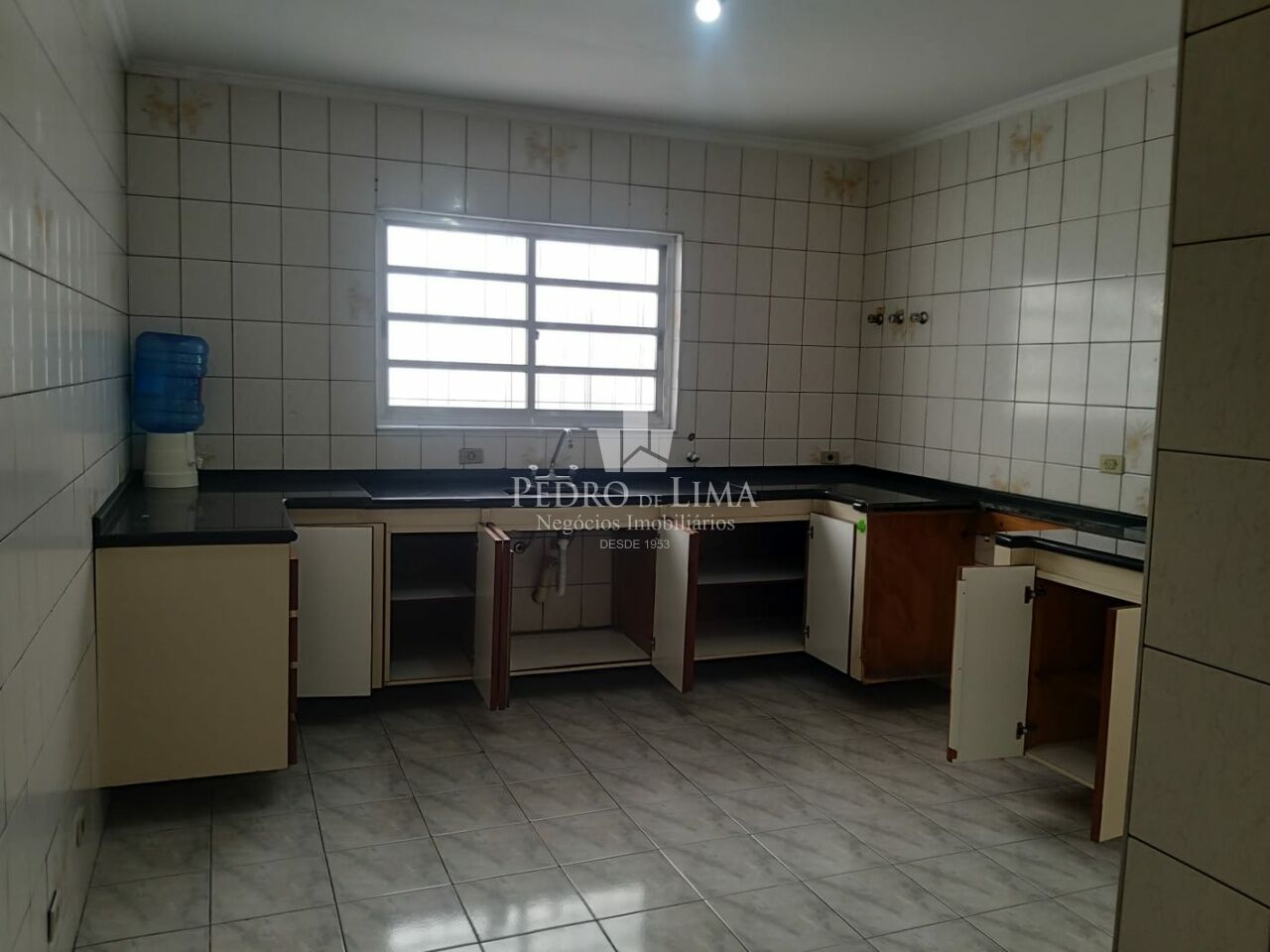 Sobrado Comercial ou Residencial, acessos separados, área útil 234,00 m² 