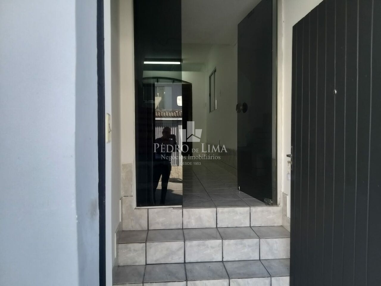 Sobrado Comercial ou Residencial, acessos separados, área útil 234,00 m² 