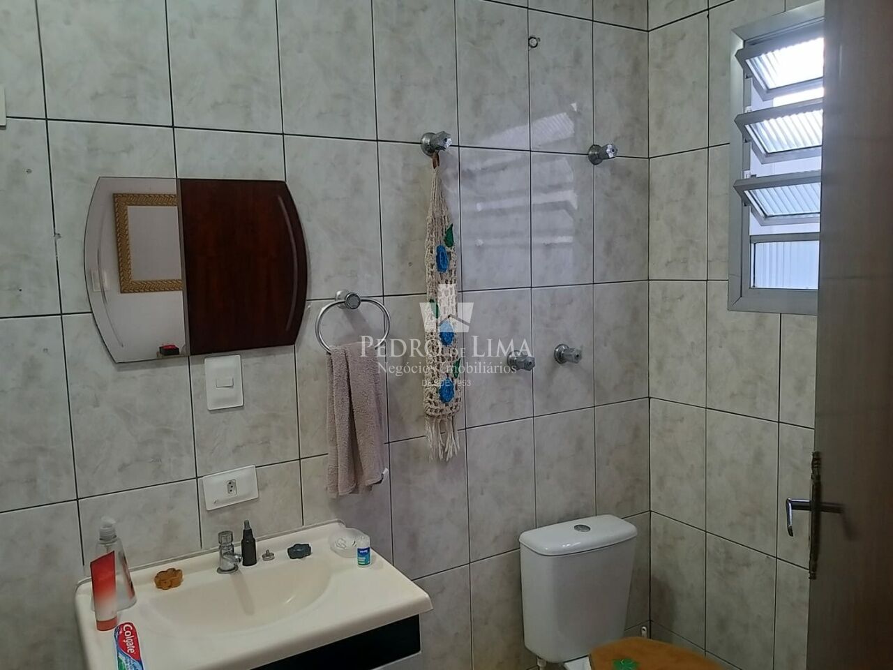 Sobrado Comercial ou Residencial, acessos separados, área útil 234,00 m² 