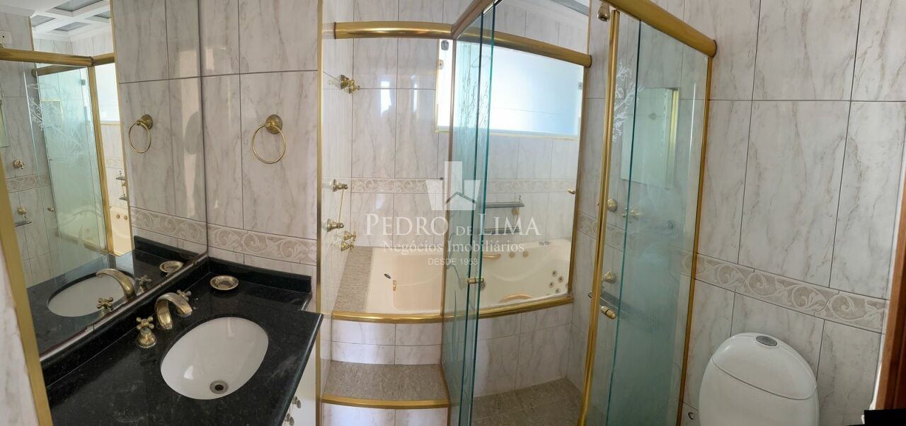 Apartamento 2 Dormitórios, 1 suíte, 1 vaga, na Regente Feijó. Condomínio Vale das Palmas