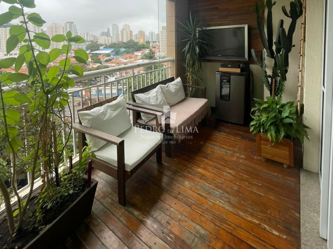 imagem do imovel Condomínio Edifício Club Tuiuti 93m², ampla sala, 3 quartos, sendo 1 suíte, 2 vagas de garagem ref: TP28880