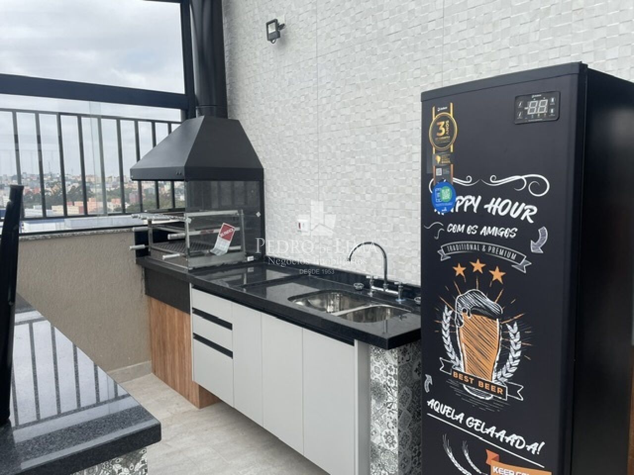 Apartamento 55m com varanda em Artur Alvim. Condomínio Flora IV.