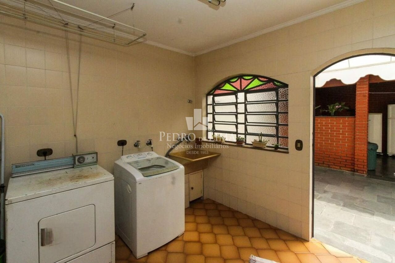 Casa com 3 quartos, 1 suíte, 5 vagas na Vila Prudente
