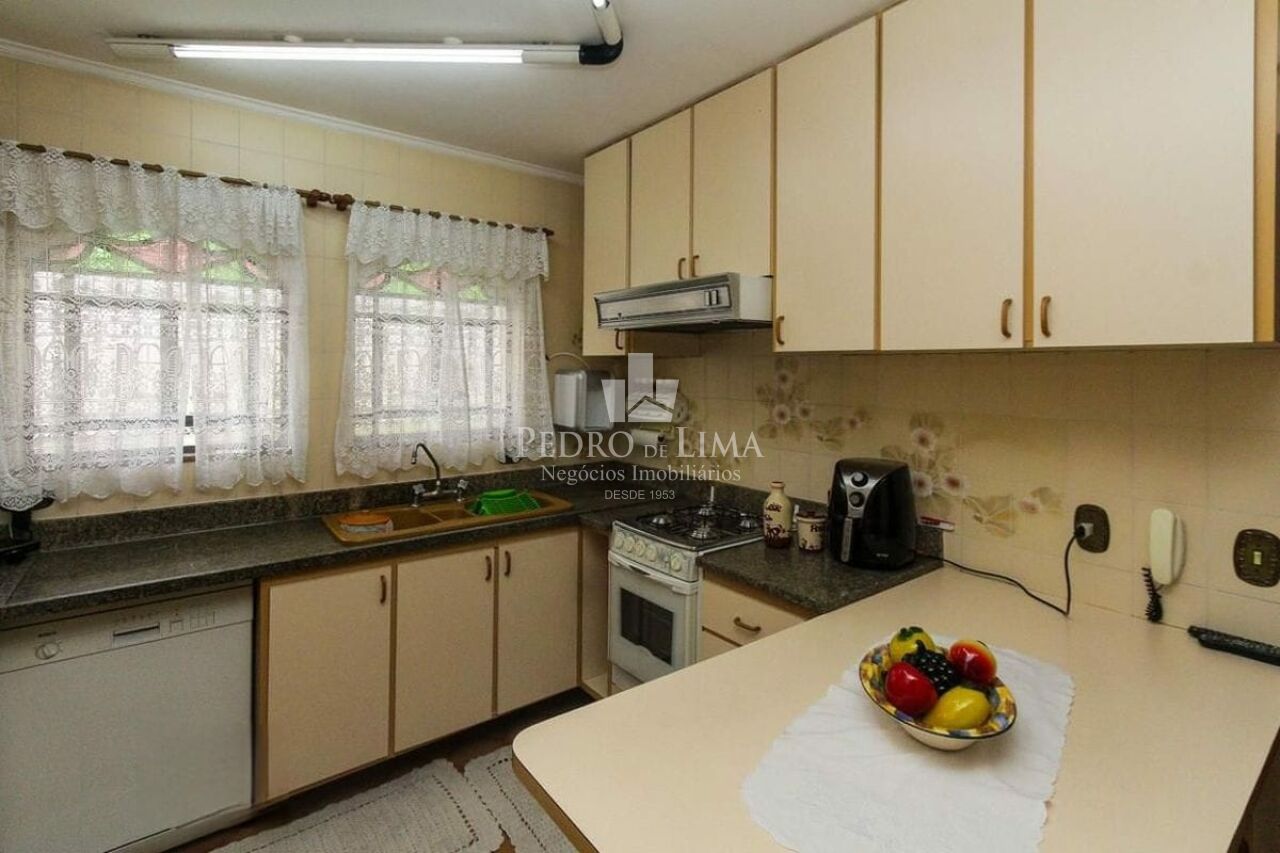 Casa com 3 quartos, 1 suíte, 5 vagas na Vila Prudente