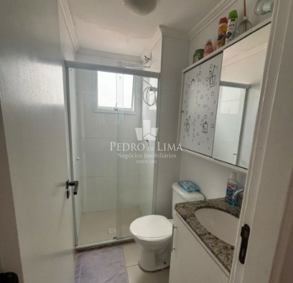 Apartamento com 2 quartos, sacada, 1 vaga fixa e livre no Tatuapé. Condomínio Sunrise
