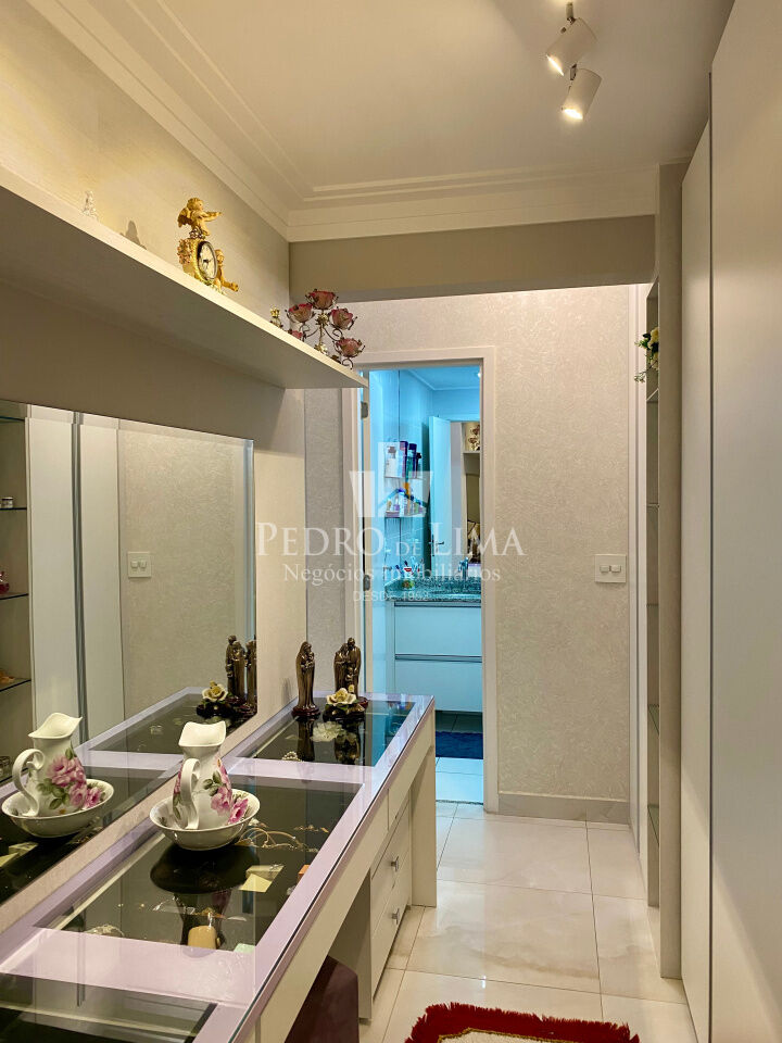 Apartamento 2 quartos sendo 1 suíte com varanda gourmet. Condomínio Gran Quadra San Felipe Giardino 