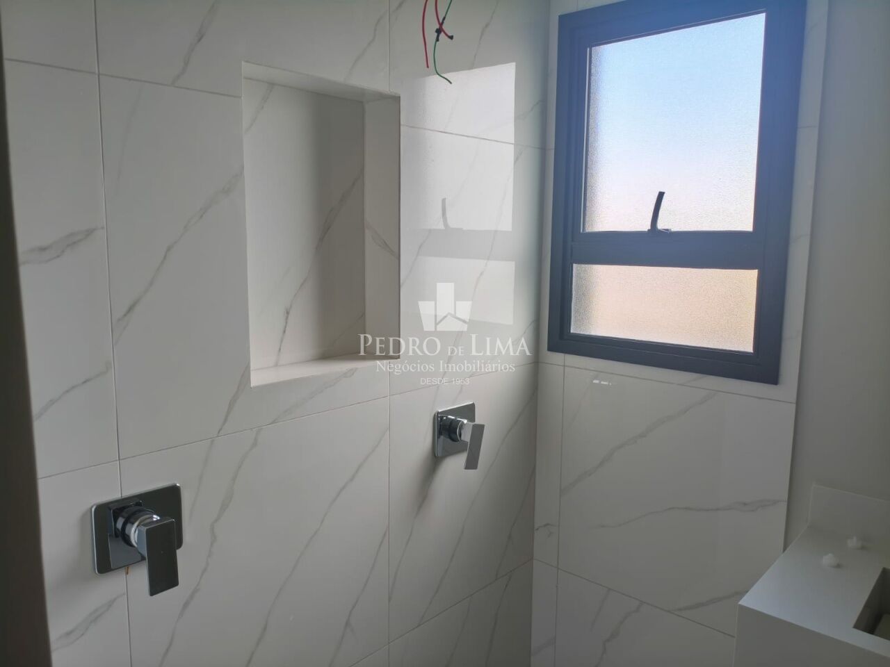 Sobrado NOVO com 4 quartos sendo 1 suíte, 2 vagas e área gourmet na Mooca