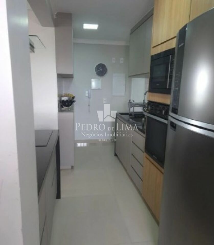 Apartamento 3 suítes, 2 vagas, Condomínio Absoluto.
