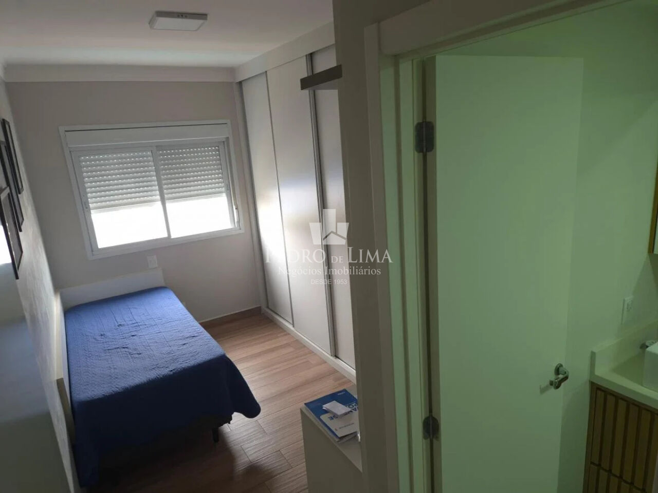 Apartamento 3 suítes, 2 vagas, Condomínio Absoluto.