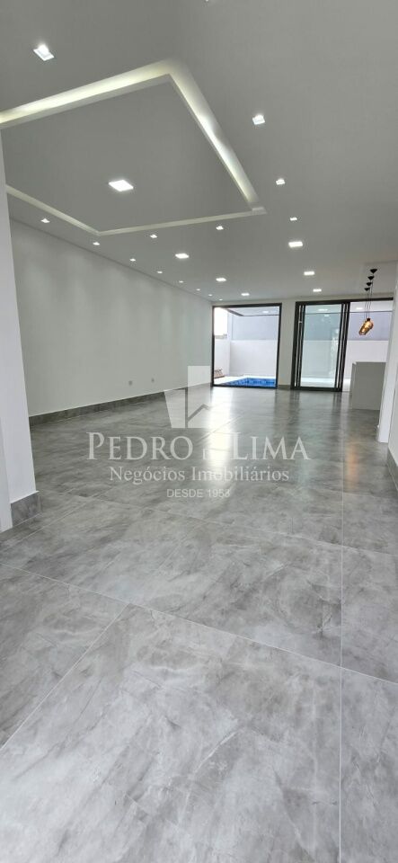imagem do imovel Sobrado Novo 4 suítes, 2 vagas com piscina e área gourmet - condomínio Real Park Arujá ref: TP28999