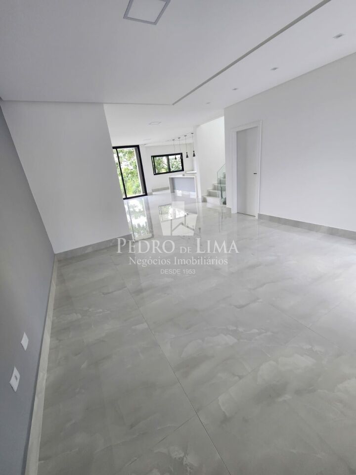 imagem do imovel Sobrado Novo 4 suítes, 2 vagas com piscina e área gourmet - condomínio Real Park Arujá ref: TP29000