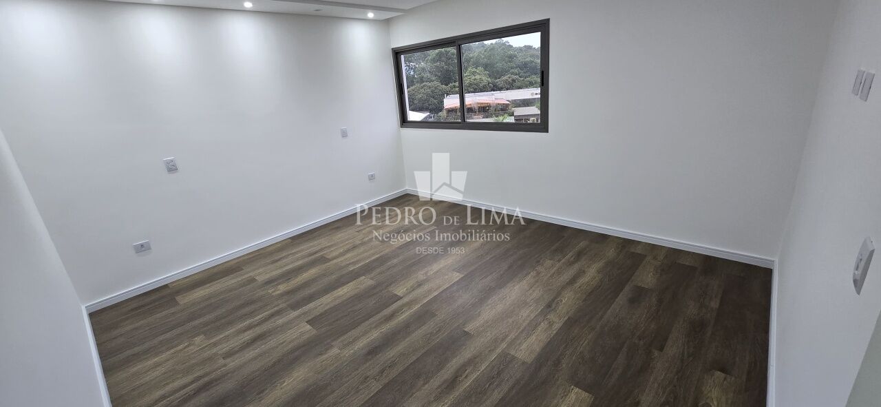 Sobrado Novo 4 suítes, 2 vagas com piscina e área gourmet - condomínio Real Park Arujá