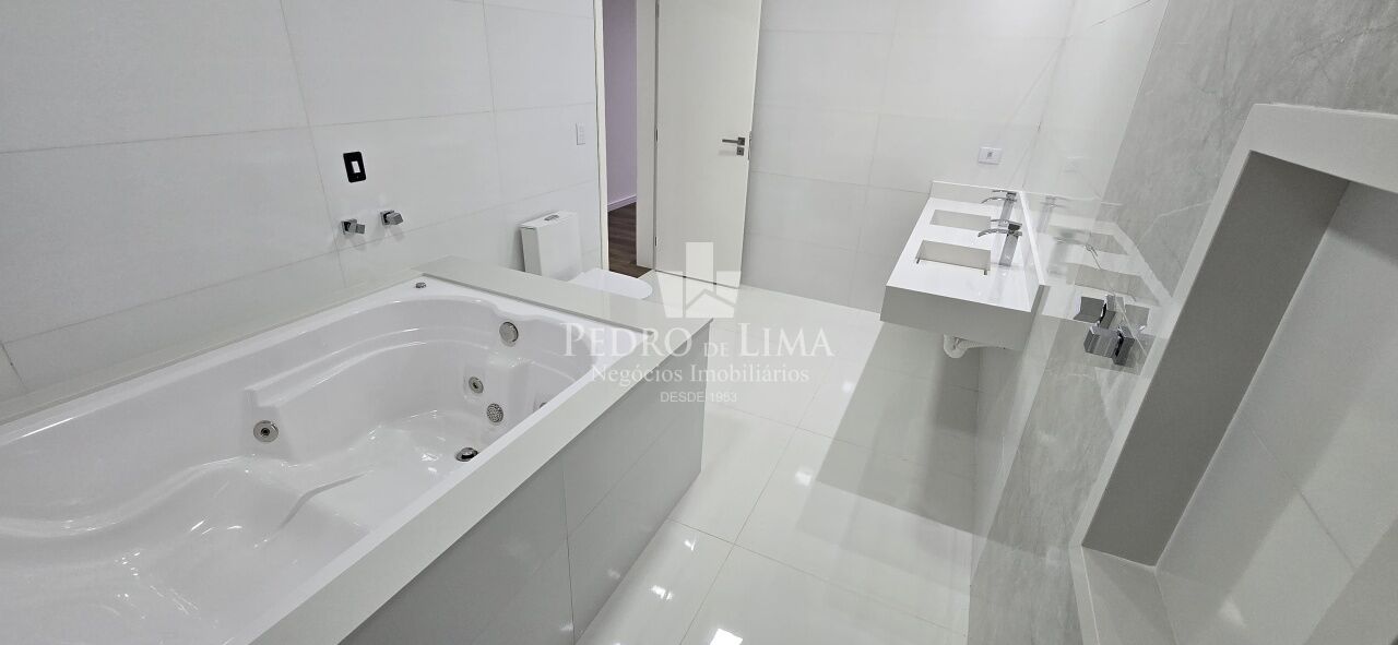Sobrado Novo 4 suítes, 2 vagas com piscina e área gourmet - condomínio Real Park Arujá