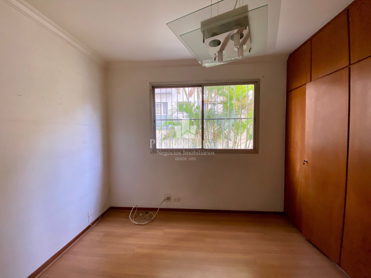 Apartamento 3 quartos sendo 1 suíte e 2  vaga no Brooklin. Condomínio Juliana.