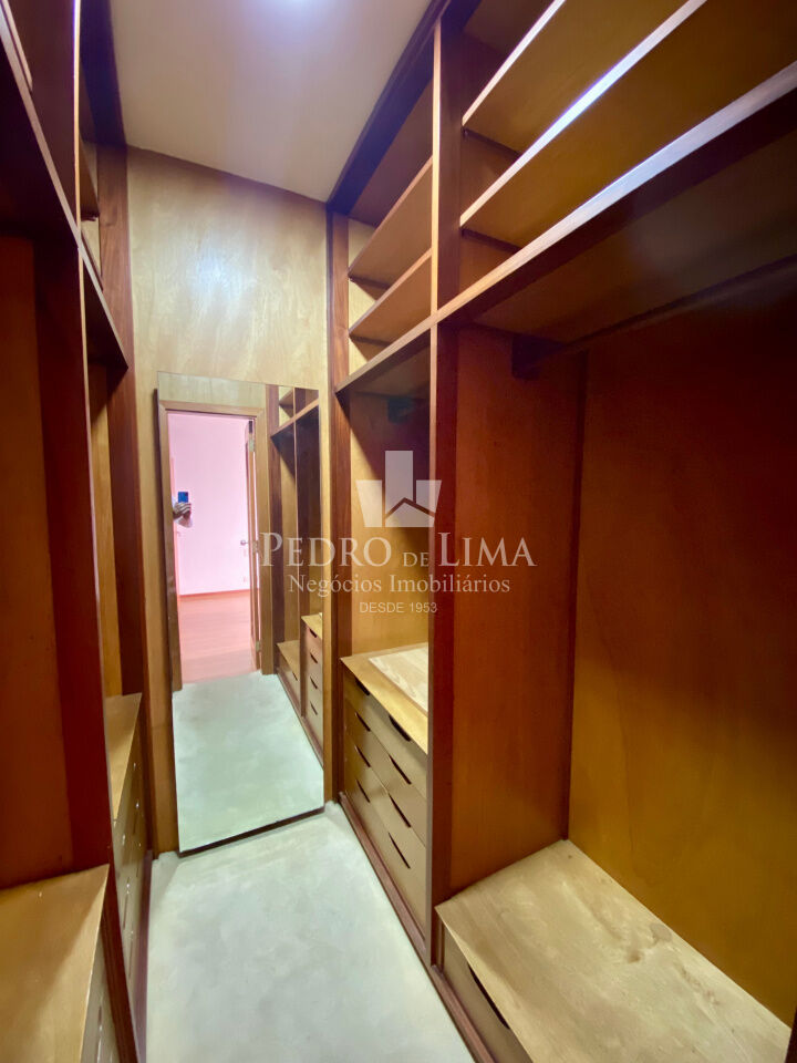 Apartamento 3 quartos sendo 1 suíte e 2  vaga no Brooklin. Condomínio Juliana.