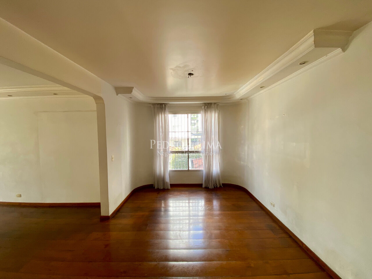 Apartamento 3 quartos sendo 1 suíte e 2  vaga no Brooklin. Condomínio Juliana.