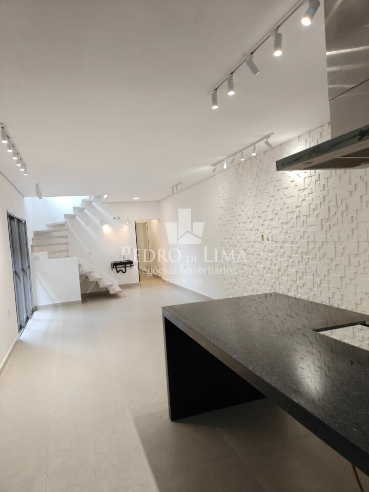 imagem do imovel Sobrado com espaço gourmet, 3 quartos sendo 3 suítes, 2 vagas de garagem na Vila Ema ref: TP29052