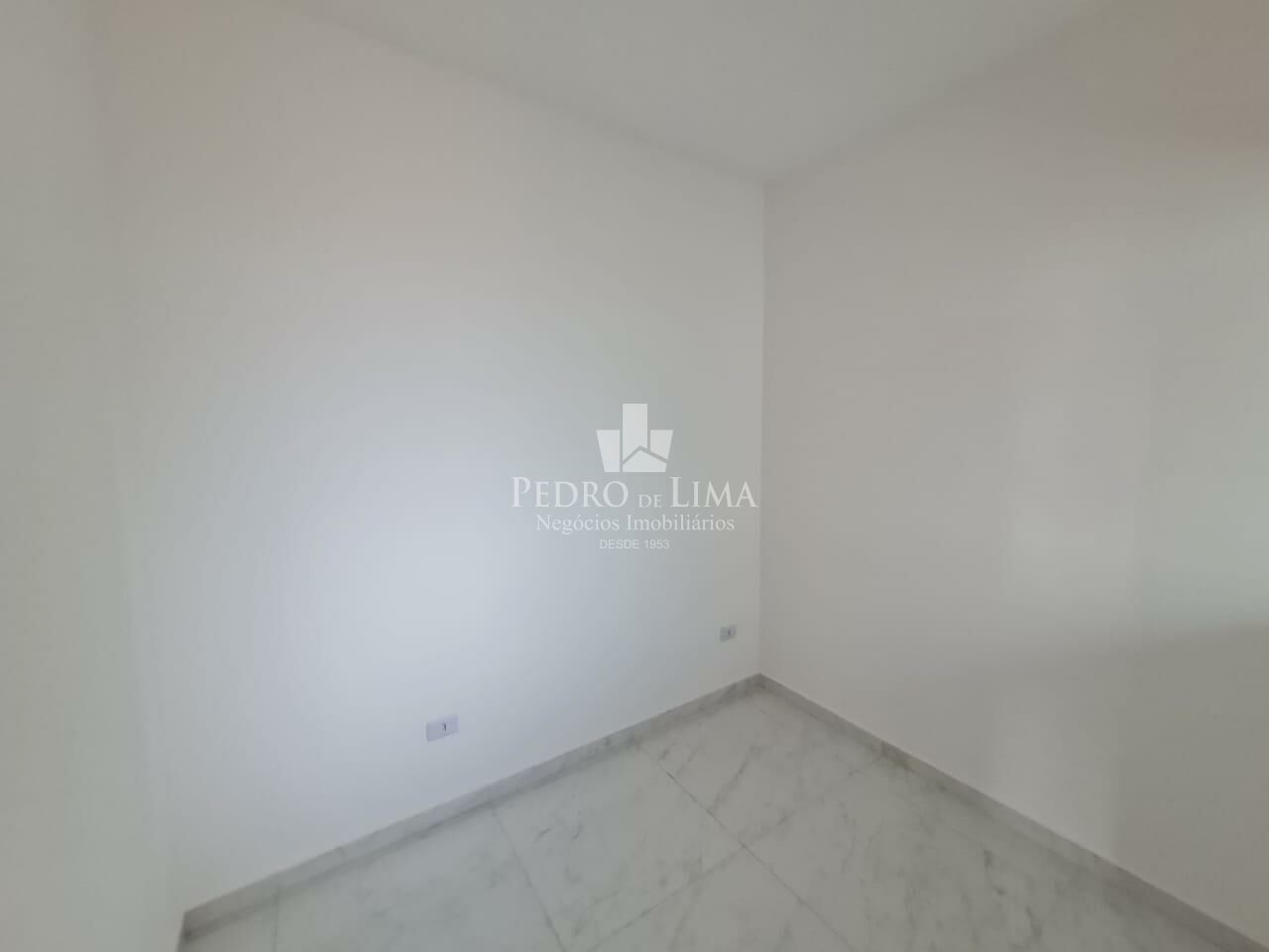 Apartamento 2 dormitórios. Condomínio Residencial Vicente