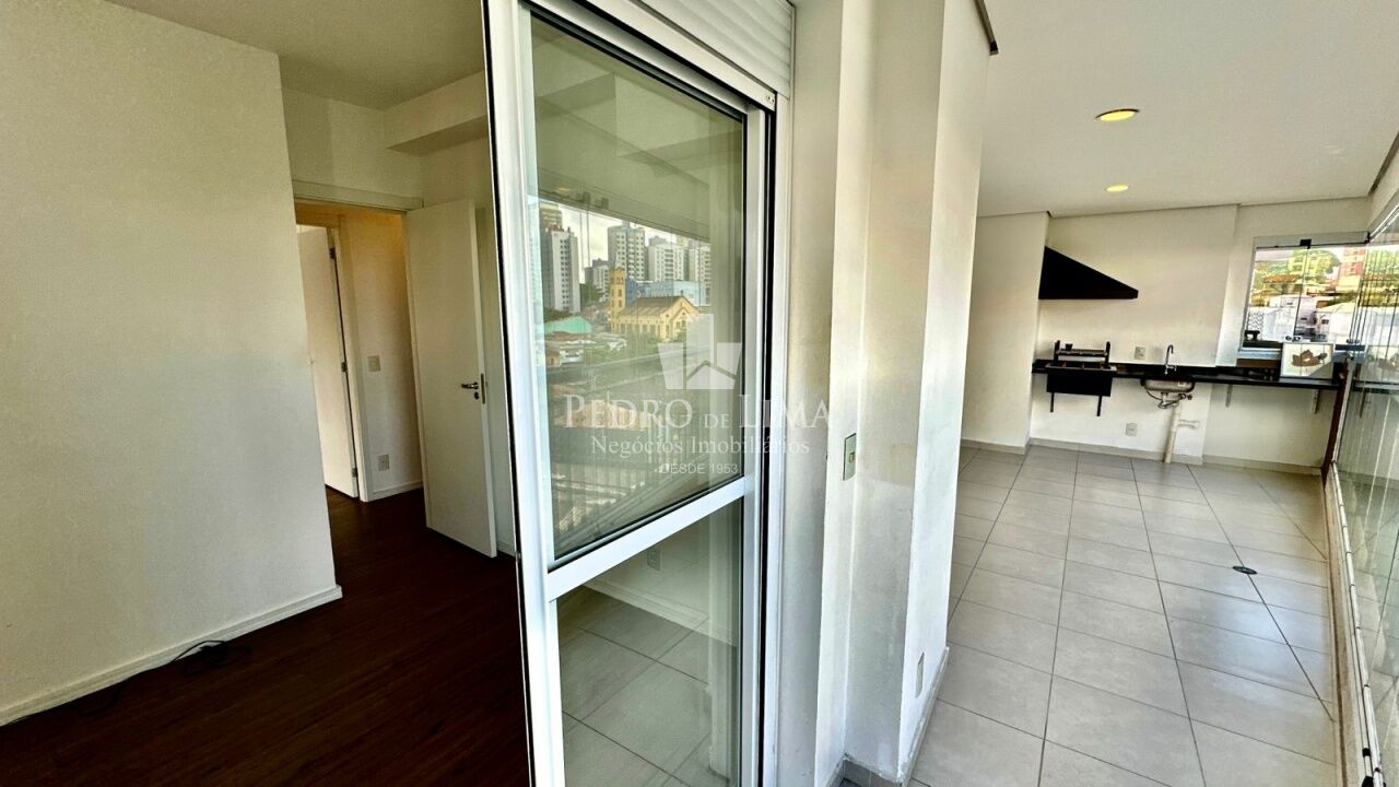 Apartamento 3 dormitórios, 1 suíte, varanda gourmet, 1 vaga. Condomínio The Place Home