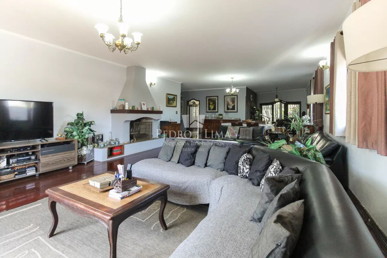 imagem do imovel Casa Térrea em São Miguel Paulista -15 m de frente, 4 vagas e 4 dormitórios   ref: TP29116