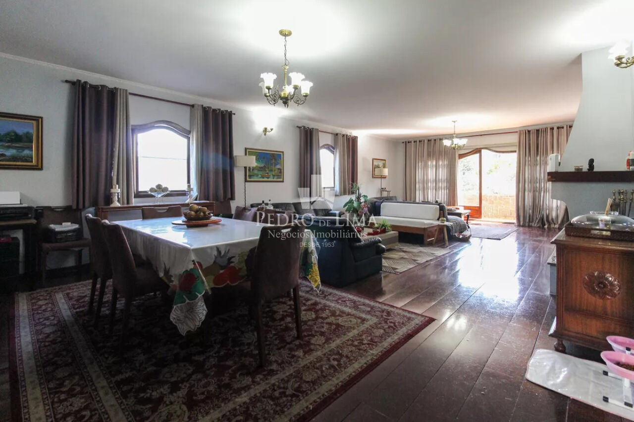imagem do imovel Casa Térrea em São Miguel Paulista -15 m de frente, 4 vagas e 4 dormitórios   ref: TP29116